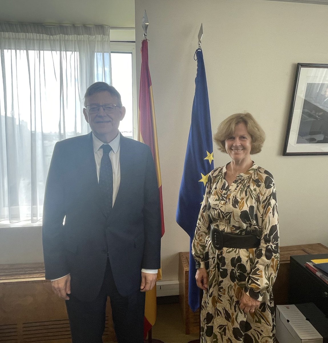 Business at OECD (@businessatoecd) on Twitter photo 🤝 Today, our Executive Director Hanni Rosenbaum was delighted to meet with <a href="/MAECgob/">Ministerio de Asuntos Exteriores, UE y Cooperación</a> & <a href="/SpainOECD/">España en la OCDE</a>’s Ambassador <a href="/ximopuig/">Ximo Puig</a>.
They spoke about common priorities, including our close work with our member <a href="/CEOE_ES/">CEOE</a> & cooperation on #LatinAmerica. We are proud to represent Spanish 🤝 Today, our Executive Director Hanni Rosenbaum was delighted to meet with <a href="/MAECgob/">Ministerio de Asuntos Exteriores, UE y Cooperación</a> & <a href="/SpainOECD/">España en la OCDE</a>’s Ambassador <a href="/ximopuig/">Ximo Puig</a>.
They spoke about common priorities, including our close work with our member <a href="/CEOE_ES/">CEOE</a> & cooperation on #LatinAmerica. We are proud to represent Spanish