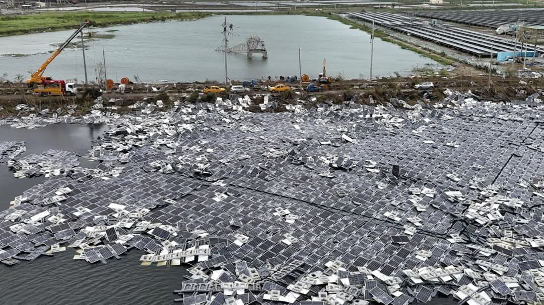 OlB5xR6vzI6Vv4B's tweet image. 【國民黨力推「南台風災重建條例」，希望朝野政黨同心協力，同島一命儘速拯救災民】

#傅崐萁🇹🇼…