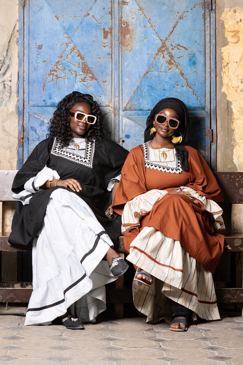 keursoxnamai's tweet photo. J A H K A R A
👸 @daa__rosa @fatimaa_sw
Bijoux @lady_moona_
Team réalisation 📸 @blackm_a_n
Bubu 2 pieces : 30.000 fcfa
771507593
#street #bayefall #sénégal #fashion https://t.co/500dMbMxNn