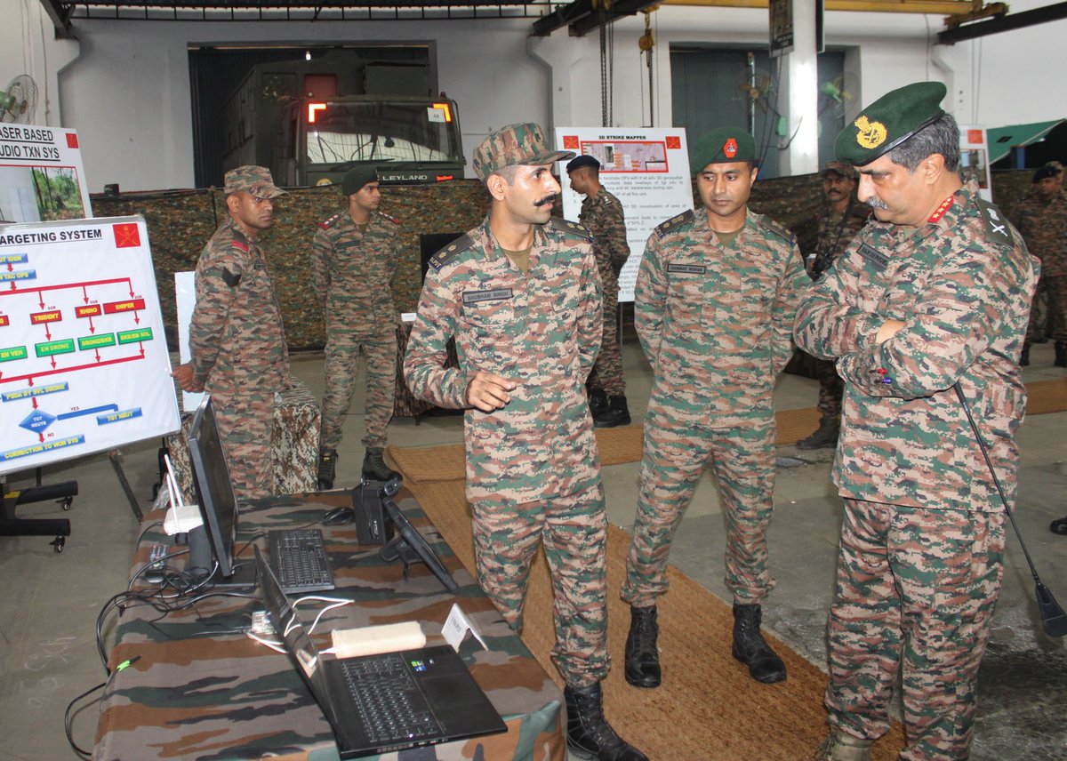 westerncomd_IA's tweet image. #CapabiltyDevelopment
#OnPathToTransformation 

Creativity &amp;amp; ingenuity was at full display during two days of Kharga Corps Ideas &amp;amp; Innovation competition. Lt Gen #RajeshPushkar, AVSM, VSM, GOC #KhargaCorps complimented the participants for their relentless pursuit to improve…