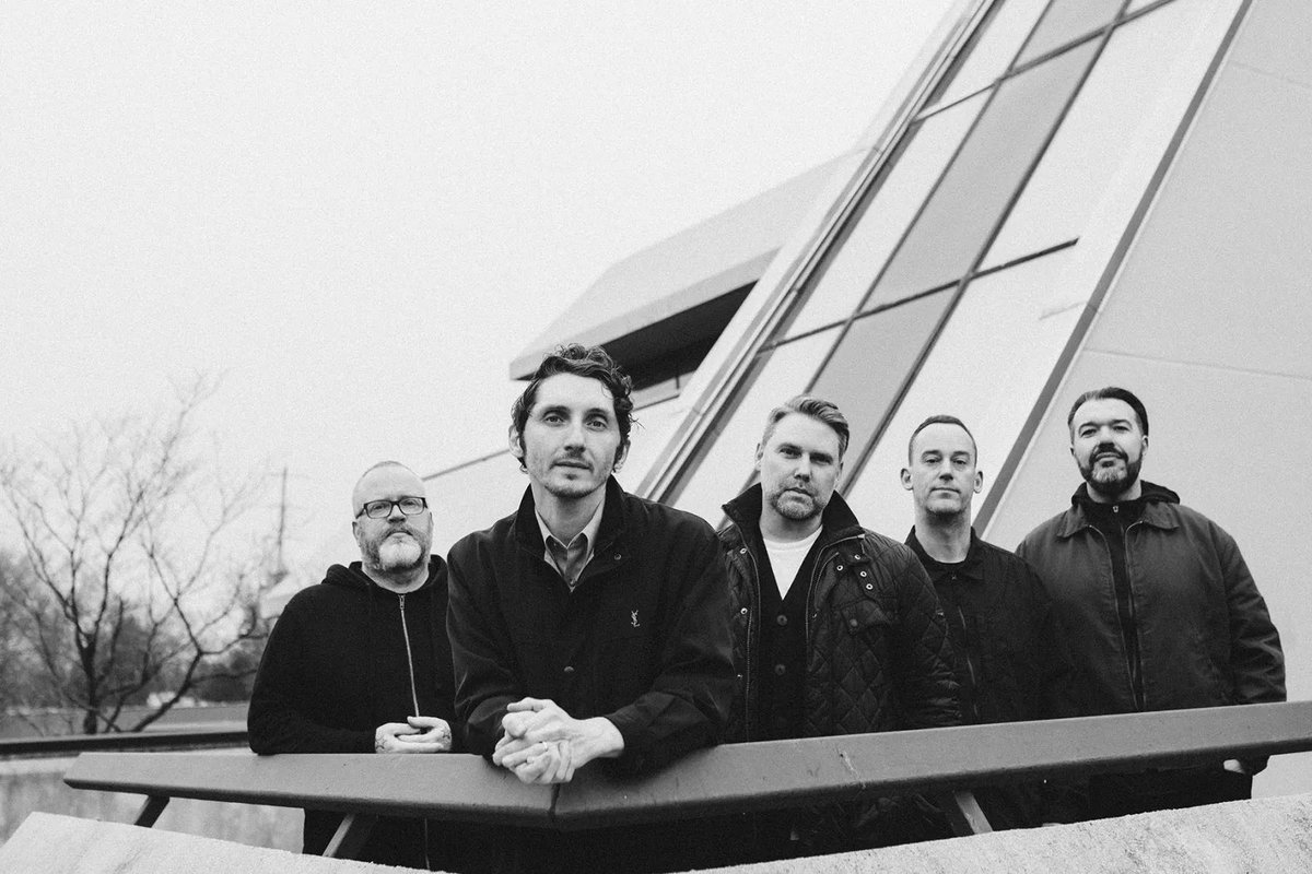 Rolling Stone (@rollingstone) on Twitter photo EXCLUSIVE: <a href="/TheStartingLine/">The Starting Line</a> may be getting older, but they’re still young at heart.
To prove it, they’re releasing their first album in 18 years, ‘Eternal Youth.’
Listen to the new song, “Circulate”
rollingstone.com/music/music-ne… EXCLUSIVE: <a href="/TheStartingLine/">The Starting Line</a> may be getting older, but they’re still young at heart.
To prove it, they’re releasing their first album in 18 years, ‘Eternal Youth.’
Listen to the new song, “Circulate”
rollingstone.com/music/music-ne…