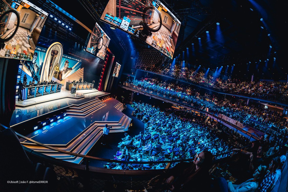 BLAST (@blastesports) on Twitter photo 🚨We are proud to announce that <a href="/BLASTEsports/">BLAST</a> has been shortlisted in two categories at the <a href="/SportBizAwards/">SportsBusinessAwards</a> 2025 for the <a href="/R6esports/">Rainbow Six Esports</a> Six Invitational in Boston:
🏟️ Outstanding Sports Venue Experience
💡 Sports Innovation Award
#SBA25 #SportsBusiness 🚨We are proud to announce that <a href="/BLASTEsports/">BLAST</a> has been shortlisted in two categories at the <a href="/SportBizAwards/">SportsBusinessAwards</a> 2025 for the <a href="/R6esports/">Rainbow Six Esports</a> Six Invitational in Boston:
🏟️ Outstanding Sports Venue Experience
💡 Sports Innovation Award
#SBA25 #SportsBusiness