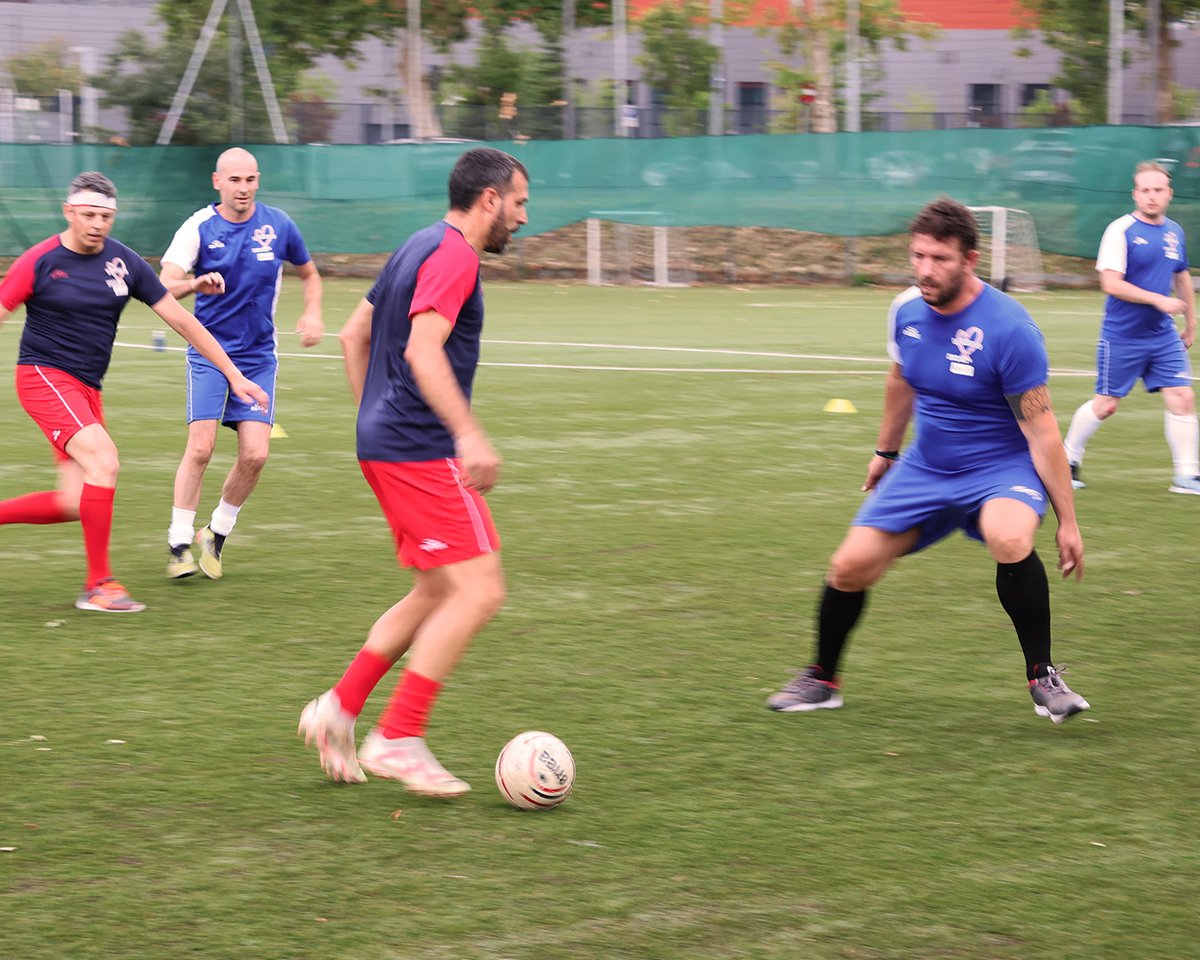 Dopo EvoBeach, si è concluso anche BattiCuore 2025, il tradizionale torneo di calcio a 5 targato Evoca, giunto alla sua 22ª edizione ⚽

Following EvoBeach, BattiCuore 2025 has also come to a close — Evoca’s traditional five-a-side football tournament, now in its 22nd edition ⚽