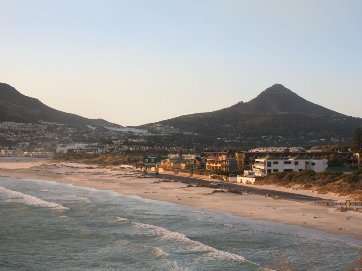 Hout Bay’s About To Get A Splashy New Tidal Pool Upgrade
2oceansvibe.com/2025/07/30/hou…