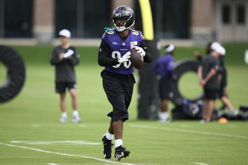 #Ravens standout TE Isaiah Likely will have surgery this week to fix a broken bone in his foot, sources say. The belief is he’s out about 6 weeks, though depending on the outcome it could be fewer.

While Likely could be ready for Week 1, the best news is it’s not long-term.