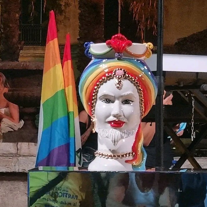 NOWARNONATONOU1's tweet image. TENETE LONTANO I BAMBINI DALL'IDOLATRIA PSICO GENDERISTA.
#GayPride #MilanoPride #RomaPride #RomaPride2025 #Pride #TorinoPride #Pride2025 #GENDER #LGTBQ #UE #SOROS #PartitoDemocratico #PD #EllySchlein #ellyesse #GENDER