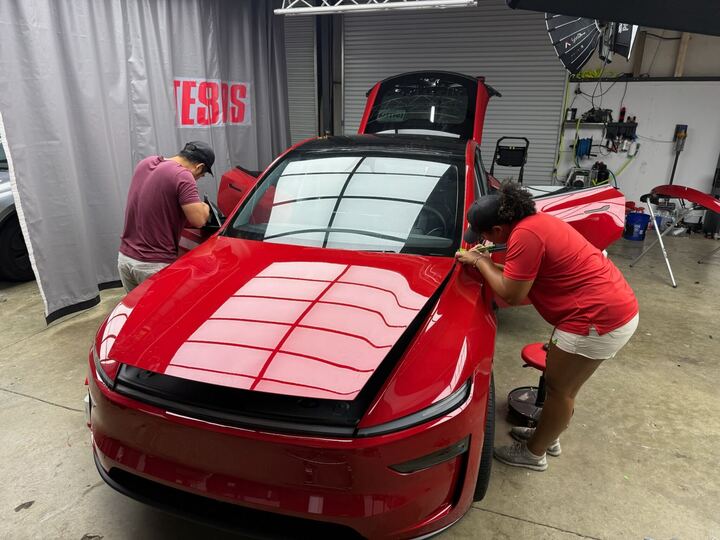 ‼️ BIG NEWS ‼️ 2 more days until you can give your Model Y Juniper a whole new look — at home 🎯
🎨 Our DIY Colored PPF Kits bring color, protection, and personality
🚀 Launching this Friday, 8/1
💥 Lock in early access + a discount: pulse.pulse.ly/hdahbrvjzs