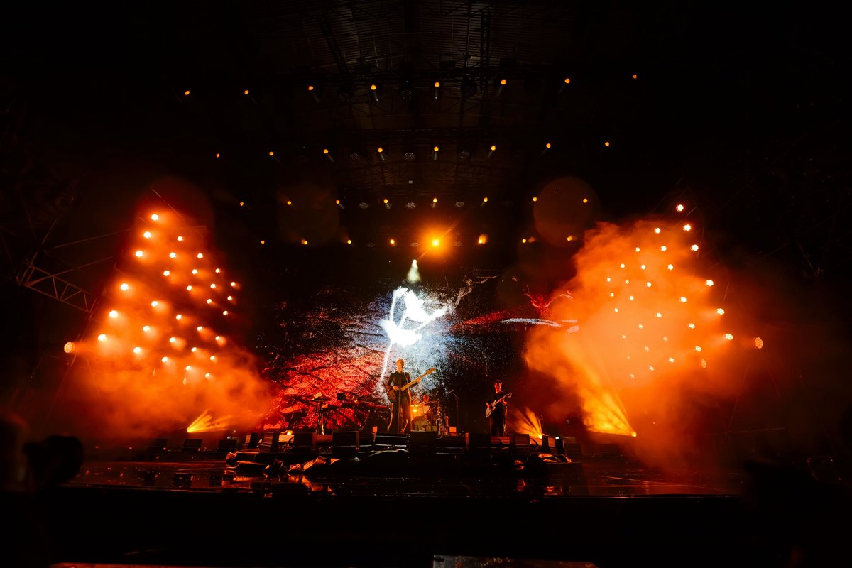 London Grammar tweet media