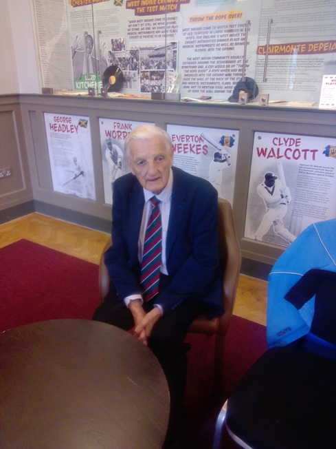 Balconiers (@balconiers1972) on Twitter photo ๐๐This morning just prior to Noon John Williams Chairman of the St. Helen's Balconiers and <a href="/GlamCricket/">Glamorgan Cricket ๐</a> Ambassador was invited to ring the bell before play <a href="/lancscricket/">Lancashire Cricket</a> . John has arranged Daffodil Cricket Tours to <a href="/CountyChamp/">Rothesay County Championship</a> fixtures for 50 years. ๐๐
#GoGlam ๐๐This morning just prior to Noon John Williams Chairman of the St. Helen's Balconiers and <a href="/GlamCricket/">Glamorgan Cricket ๐</a> Ambassador was invited to ring the bell before play <a href="/lancscricket/">Lancashire Cricket</a> . John has arranged Daffodil Cricket Tours to <a href="/CountyChamp/">Rothesay County Championship</a> fixtures for 50 years. ๐๐
#GoGlam