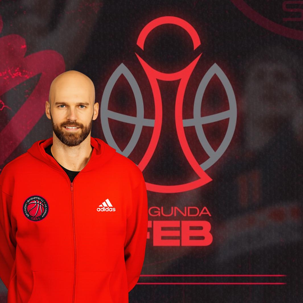 Olga Lorente (@olguitalorente) on Twitter photo 🏀 Esta temporada en #LaPizarra no podremos contar con las batallitas de <a href="/Misovic31/">Andrés Miso</a> habitualmente en la tertulia (intentaré engañarle alguna semana) porque vuelve a los banquillos. Ha firmado en <a href="/SBballAcademy/">SpanishBasketballAcademy</a> de Segunda FEB y nos alegramos MUCHÍSIMO.
¡Mucha 💪. Pero PÁGANOS 🤣! 🏀 Esta temporada en #LaPizarra no podremos contar con las batallitas de <a href="/Misovic31/">Andrés Miso</a> habitualmente en la tertulia (intentaré engañarle alguna semana) porque vuelve a los banquillos. Ha firmado en <a href="/SBballAcademy/">SpanishBasketballAcademy</a> de Segunda FEB y nos alegramos MUCHÍSIMO.
¡Mucha 💪. Pero PÁGANOS 🤣!