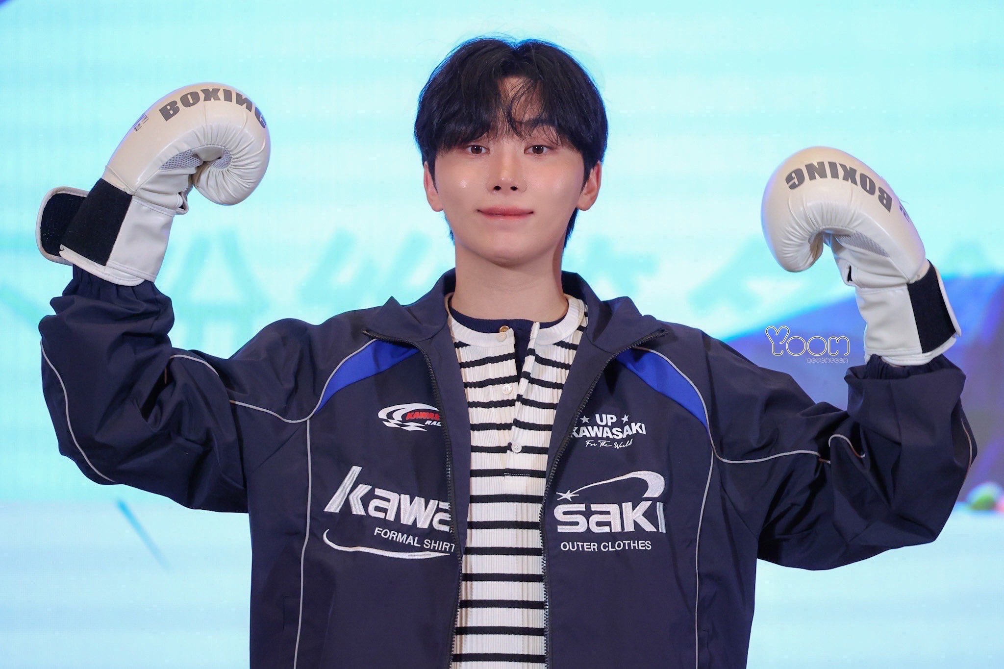SEVENTEEN sector17 一直娱yzy ジュン ヨントン 中国 SEVENTEEN OFFICIAL SECTOR 17 ALBUM YZY YIZHIYU WITHFANS PRE
