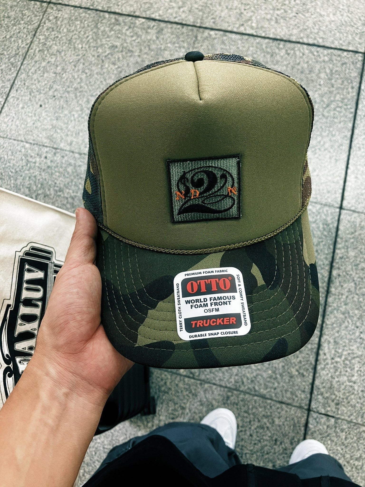 帽子 ISSUGI D'N'N 2 MESH TRUCKER CAP ISSUGI_info on X: 