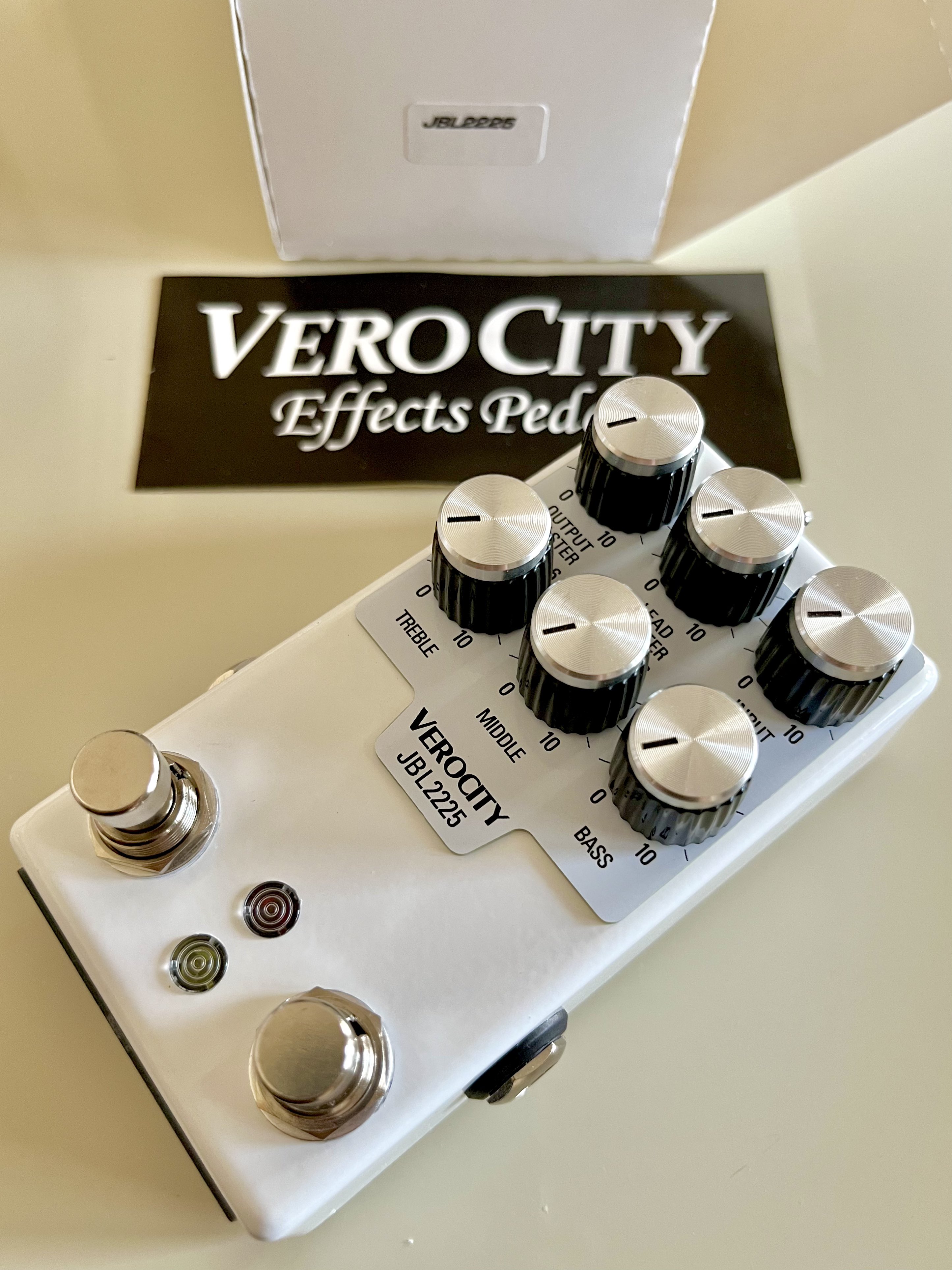 ■【箱・取説】VEROCITY  JBL2225  エフェクター VeroCity Effects Pedals - Official Website - Products - Legacy