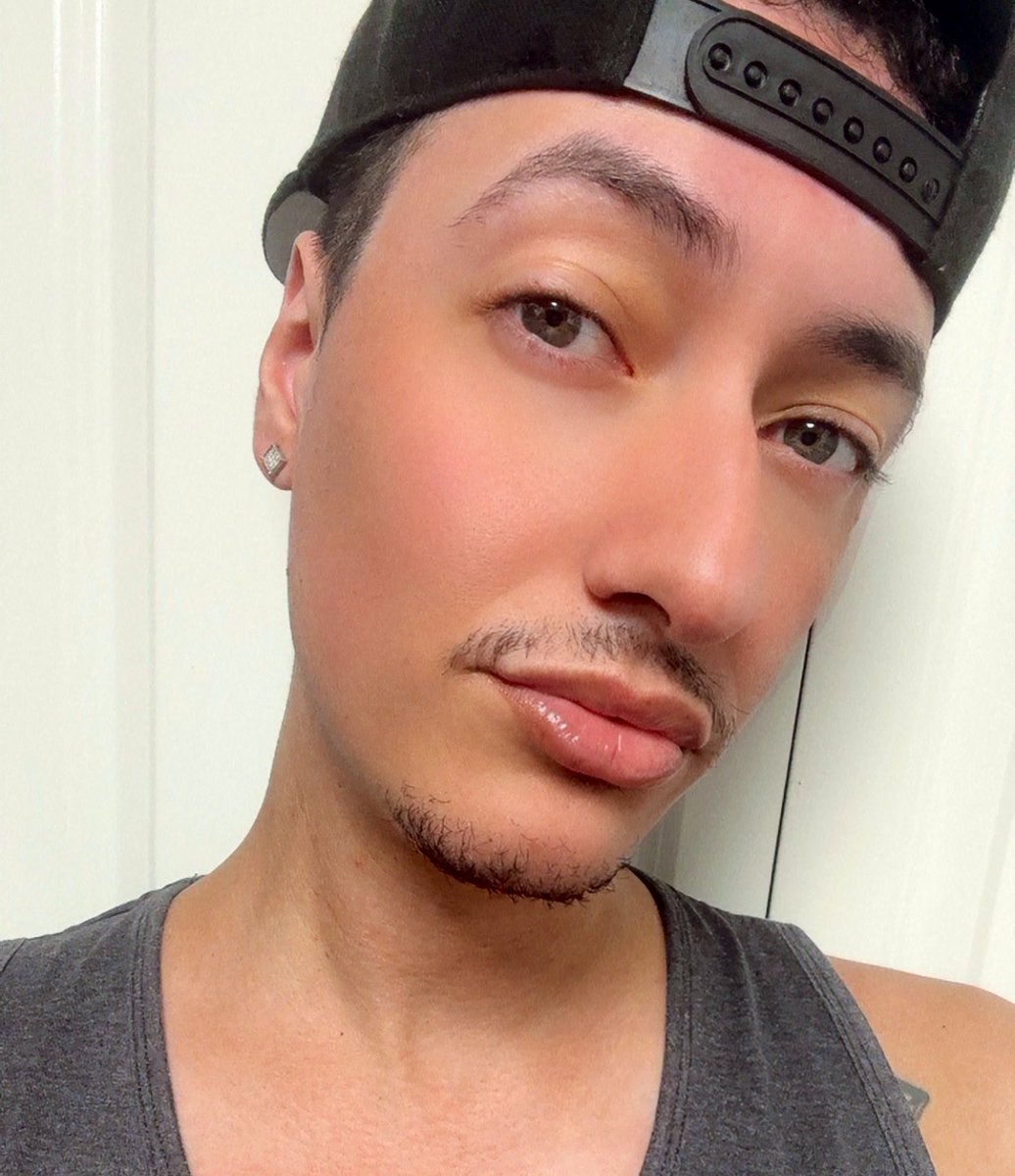 gio_amore's tweet photo. Self Love, starts with you. https://t.co/6ol3QTSJiO