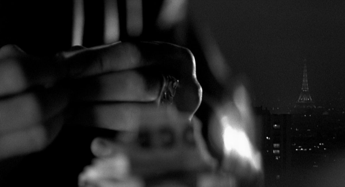 Gibboanxious's tweet photo. La Haine (1995) 

dir. Mathieu Kassovitz https://t.co/wx3u34NBgL
