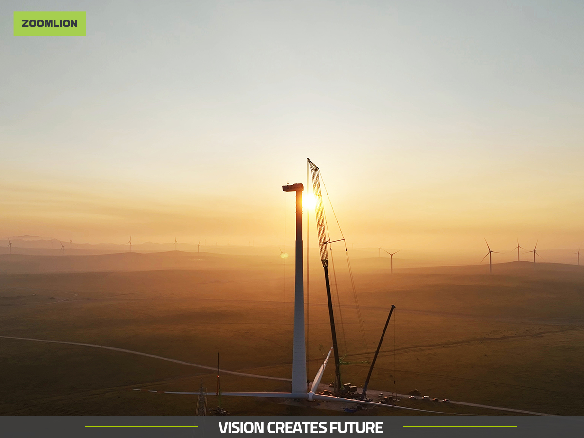 #ZOOMLIONBrand
🎬 “Chasing the Wind” in full swing!
ZOOMLION’s 4000-ton crane completed a 140m-high hoist for a wind turbine in Inner Mongolia—lifting a 220-ton rotor with millimeter precision. A new benchmark for high-altitude wind power! 💪🌬️
#ZOOMLION #WindPower #4000TonCrane