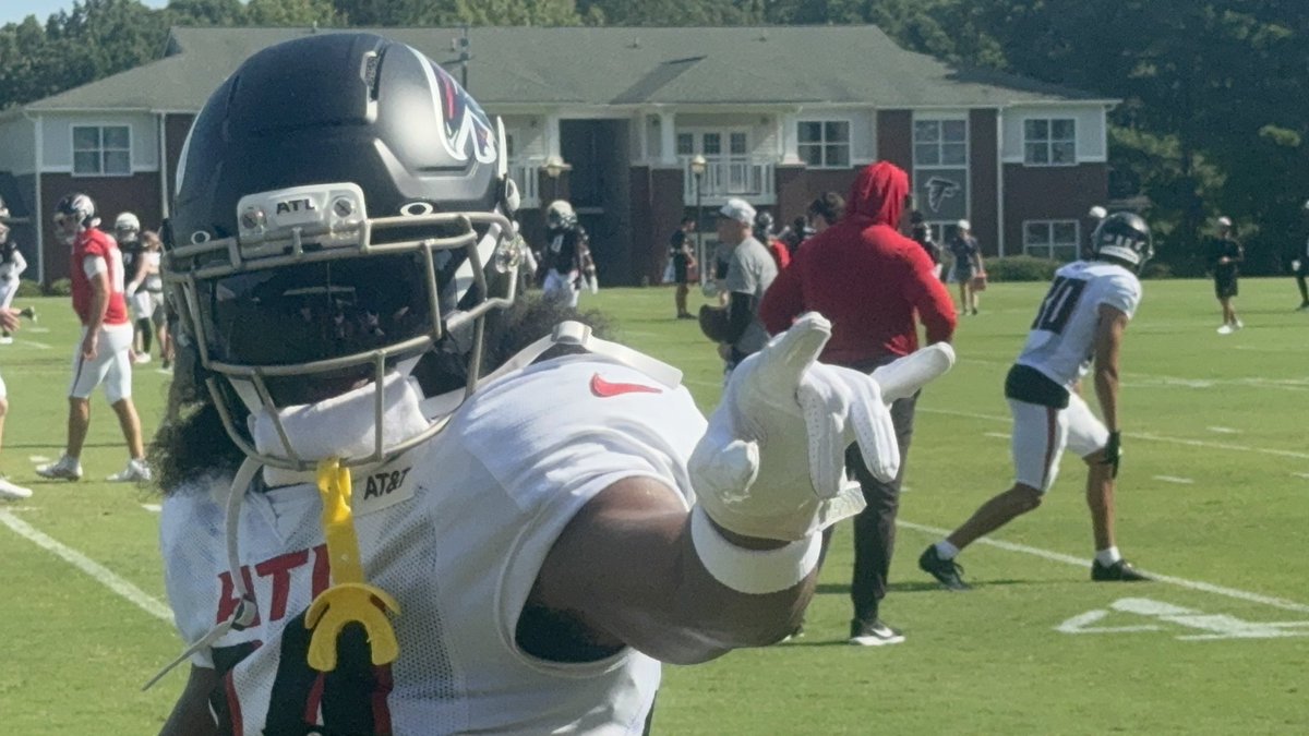 HometeamBrandonLeak (@hometeambleak) on Twitter photo First day of pads at Falcons training camp.
<a href="/680TheFan/">680 The Fan</a> <a href="/JohnMichaelsU/">John Michaels</a> <a href="/BFinn86/">Brian Finneran</a> <a href="/MattLear/">Matt Lear</a> @Justin_Burney <a href="/RoadDawg680/">Adam Gillespie</a> <a href="/Ria_Martin/">Maria Martin</a>
<a href="/680TheFan/">680 The Fan</a> #Falcons #Atlantafalcons #RiseUp First day of pads at Falcons training camp.
<a href="/680TheFan/">680 The Fan</a> <a href="/JohnMichaelsU/">John Michaels</a> <a href="/BFinn86/">Brian Finneran</a> <a href="/MattLear/">Matt Lear</a> @Justin_Burney <a href="/RoadDawg680/">Adam Gillespie</a> <a href="/Ria_Martin/">Maria Martin</a>
<a href="/680TheFan/">680 The Fan</a> #Falcons #Atlantafalcons #RiseUp