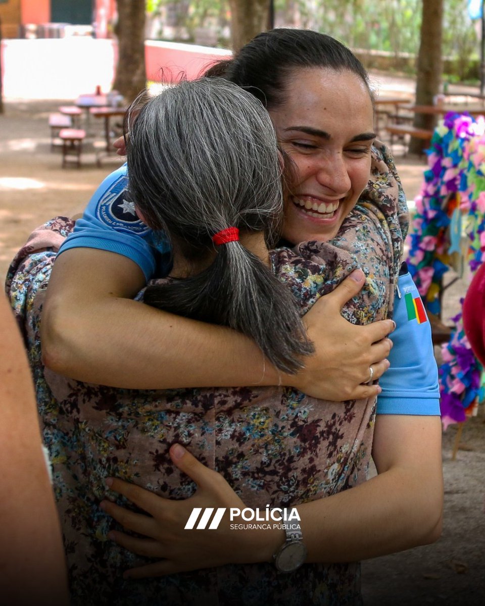 🩵No Dia Internacional da Amizade, celebramos os laços que constroem uma comunidade mais segura e unida.
A segurança constrói-se com proximidade, respeito e diálogo.
#semprepresente #Amizade