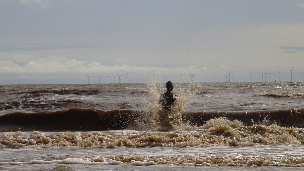 Steve Mulville๐ถ๐โ๏ธโ๏ธโ๏ธ๐โฝ๏ธ๐ (@stevemulville) on Twitter photo Luckily we don't live close to the #RingofFire ๐๐
Back in February 2018 our Sefton Coast felt a tremor of 4.4 magnitude half that of today's #earthquakerussia 8.8
There was no #Tsunami alert that day for us but the ever suffering <a href="/IronMenCrosby/">IronMenCrosby ๐ค</a> took the waves on the chin ๐ Luckily we don't live close to the #RingofFire ๐๐
Back in February 2018 our Sefton Coast felt a tremor of 4.4 magnitude half that of today's #earthquakerussia 8.8
There was no #Tsunami alert that day for us but the ever suffering <a href="/IronMenCrosby/">IronMenCrosby ๐ค</a> took the waves on the chin ๐