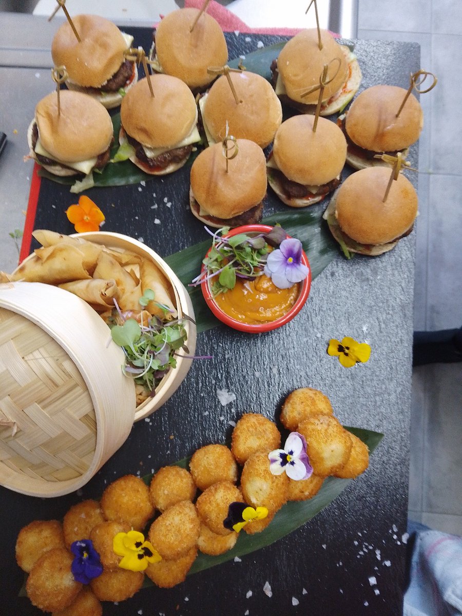 Envera 💚 (@grupo_envera_) on Twitter photo 👩🍳Finaliza otra edición del Curso de Ayudante de Cocina y Sala, "Cocina Formándote", una de las iniciativas destacadas dentro del Proyecto AILA XX impulsado por la <a href="/ComunidadMadrid/">Comunidad de Madrid</a> y dirigido a personas con #discapacidad. 👩🍳Finaliza otra edición del Curso de Ayudante de Cocina y Sala, "Cocina Formándote", una de las iniciativas destacadas dentro del Proyecto AILA XX impulsado por la <a href="/ComunidadMadrid/">Comunidad de Madrid</a> y dirigido a personas con #discapacidad.
