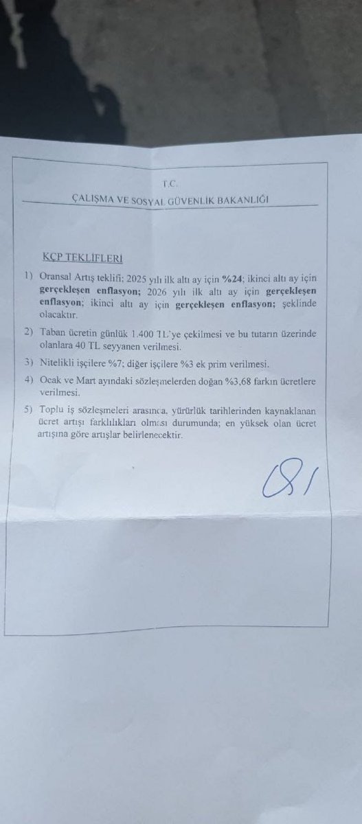 112suruculeri's tweet photo. Resmen şaka gibi 300.000 üyesi olan Hakiş ortada yok.

Mahmut bey L20 zirvesine gitmiş. İşçiyi temsil ettiğinizi unutmayın. İşçinin emeğini hakkını koruyun yoksa ahirette iki eli yakanızda olacaktır. 

@hakiskonf @turkiskonf https://t.co/IqPq45Ca4w