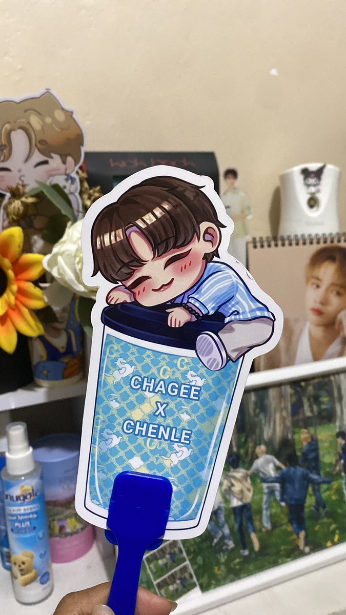 [Repost] Freebies CHAGEE ID X CHENLE 

📍Gandaria City Mall, Jakarta
🗓️ 02/08/25

Nanti aku colek atau kalian colek aku ya tapi kasih aku KYUU pls. KYUU yg sesuai standar Dreamies ya🤭

P.s Akan gembokan di hari H😁🙏🏻

#CHENLE 
#CHAGEEIDWithCHENLE
#CHENLExINACHAGEE