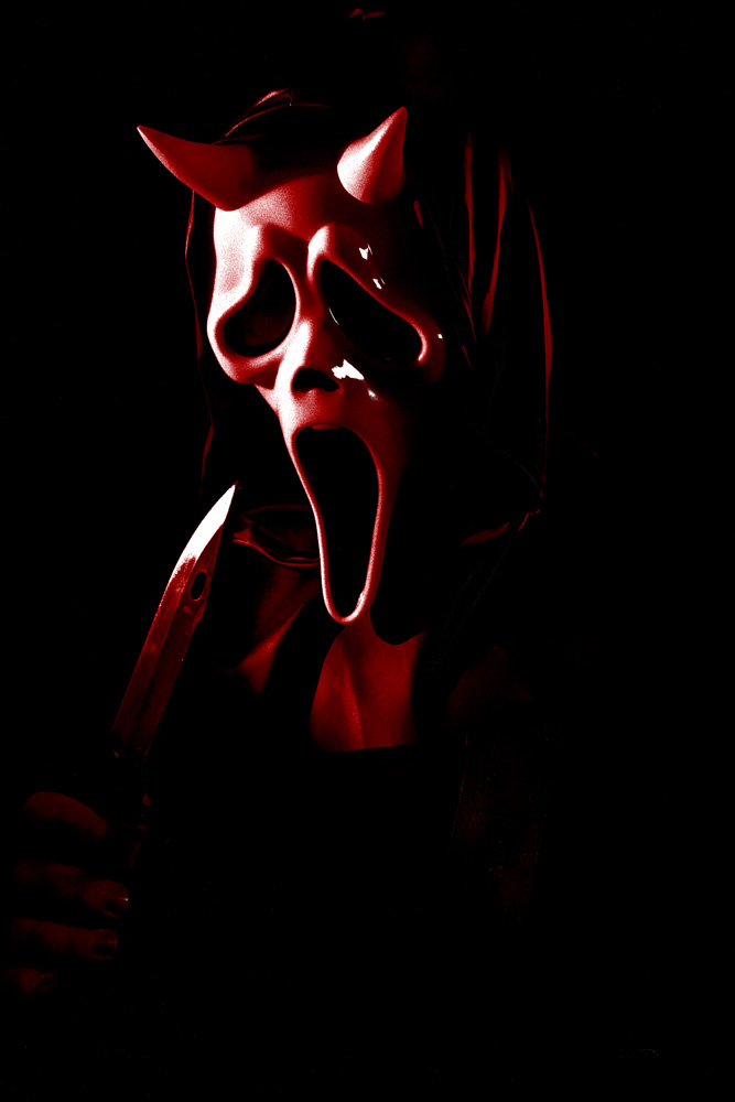 Maruseru6's tweet photo. What's your favorite scary movie?

#scream #ghostface #horror https://t.co/R9gHUJvQq3