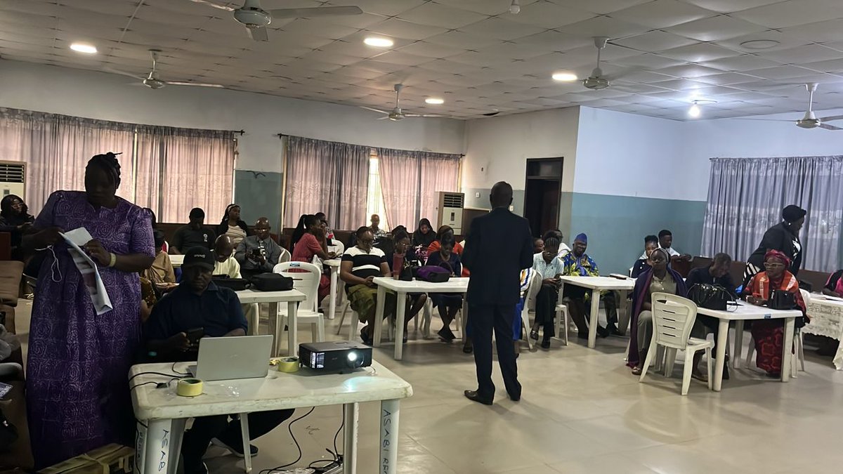 Congratulations to ISSUP Nigeria Chapter, Oyo state branch on the launch of the UTC training of practitioners in Oyo sate. The training was organised in collaboration with the Federal Neuropsychiatric Hospital Yaba, Lagos state and the Colombo Plan DAP.
youtu.be/QYeMu5k4uY8?si…
