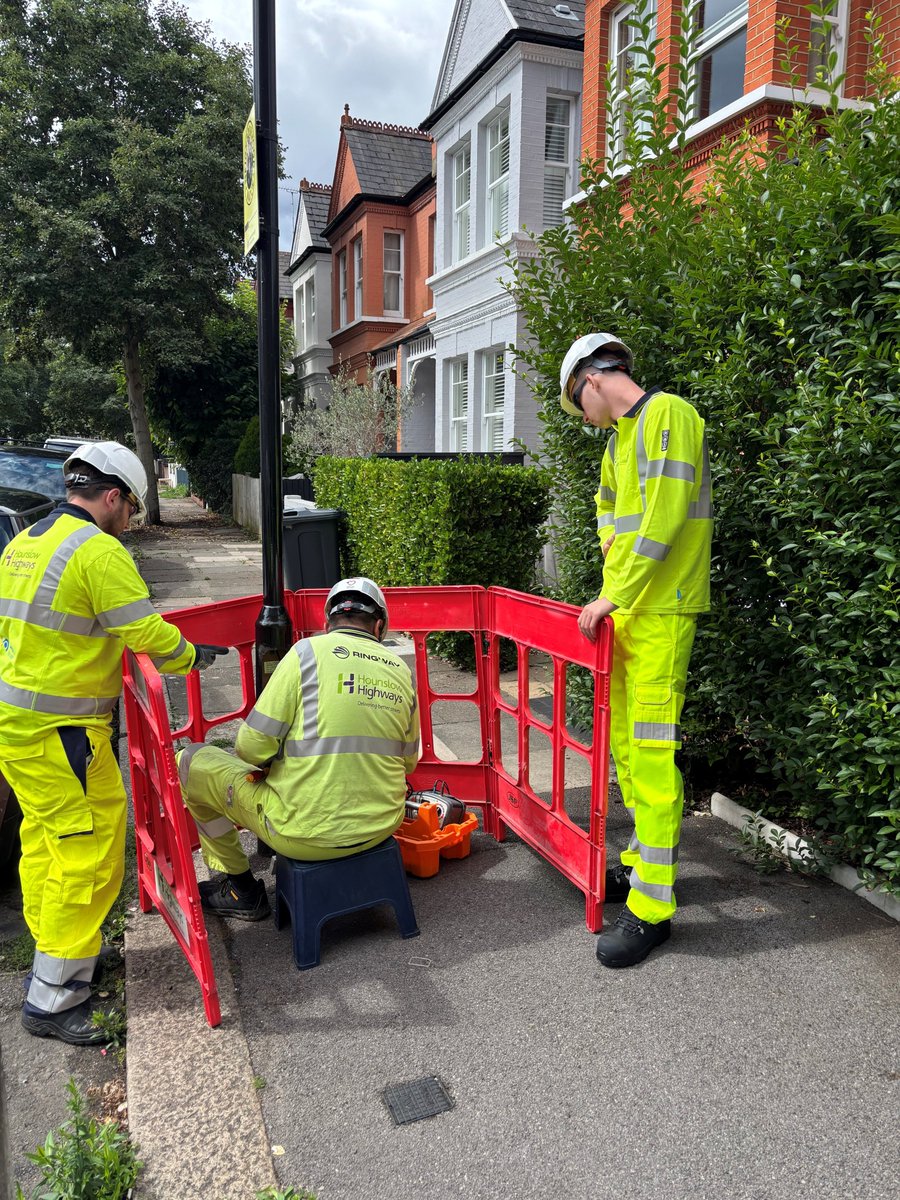 Hounslow Highways (@hounslowhways) on Twitter photo 👏 We were proud to host Dmytro Horlov, <a href="/WestThames/">West Thames College</a>' Best Business Student of 2025, for a week of work experience at Hounslow Highways!
His enthusiasm and professionalism were outstanding. Congrats again, Dmytro — your future is bright! ⭐️
#HounslowHighways #WorkExperience 👏 We were proud to host Dmytro Horlov, <a href="/WestThames/">West Thames College</a>' Best Business Student of 2025, for a week of work experience at Hounslow Highways!
His enthusiasm and professionalism were outstanding. Congrats again, Dmytro — your future is bright! ⭐️
#HounslowHighways #WorkExperience