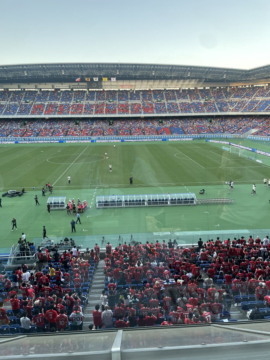 simofuriseiyam's tweet photo. 6万人とリバプール×マリノス観ます https://t.co/yL2j9R8GF0