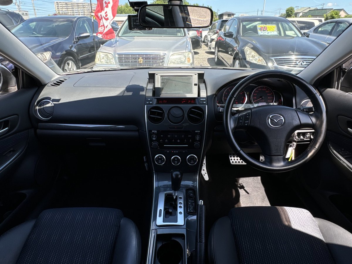 Aroute_3410022's tweet photo. アテンザスポーツ 23Z
5.6万km
後期型!
ハーフレザーシート!
軽いボディに2.3Lのエンジンでキビキビ走ります!
今は珍しい運転の楽しいFFスポーツセダンです!
#GG3S #アテンザ #アテンザスポーツ https://t.co/jKSuRbnSul