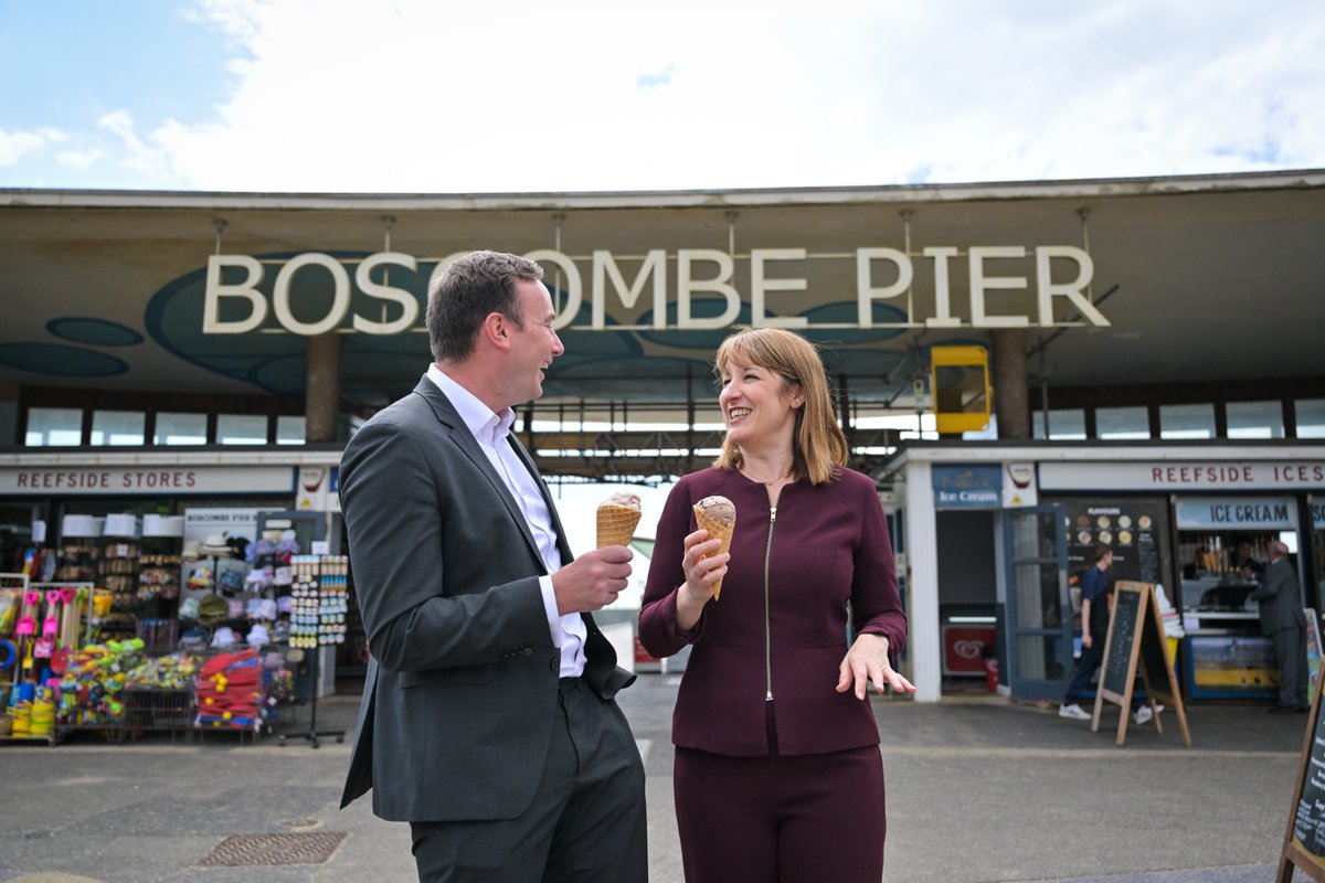 Rachel Reeves tweet media