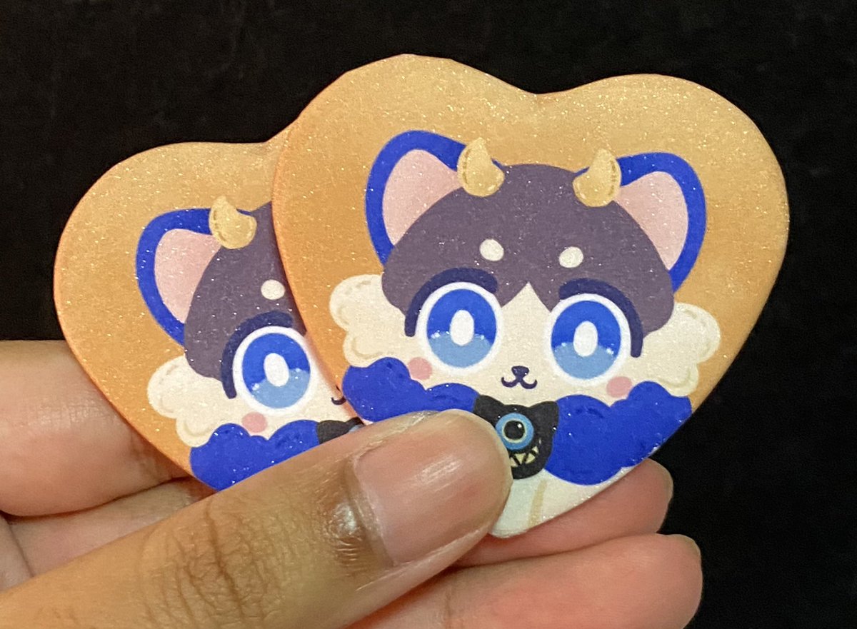 Have been busy with con prep and I invest on a new printer+badge maker

Would people be interested to make custom badge worth glitter lamination?

Note: I might also offer art service