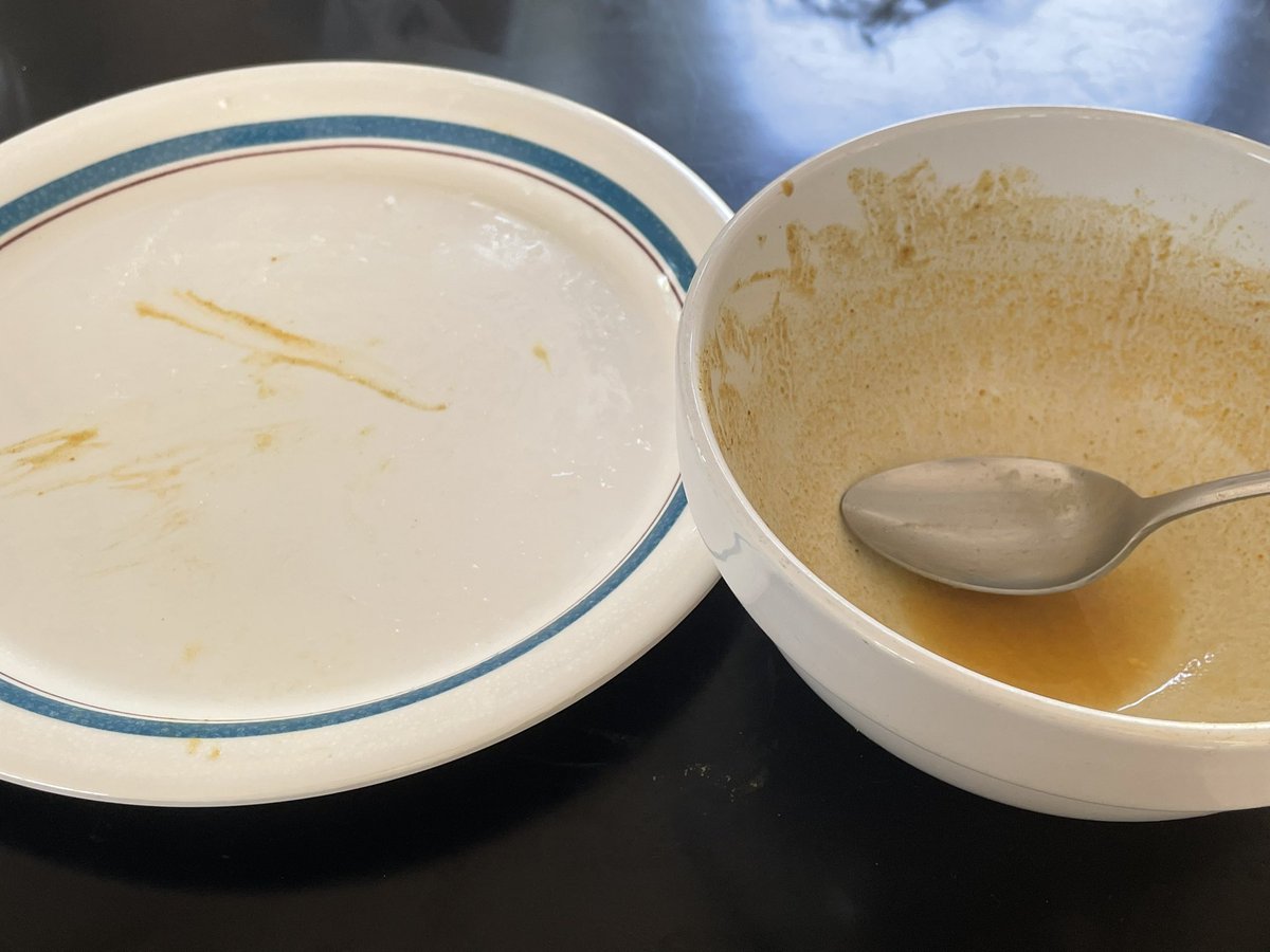 昨日の朝食はカレースープでしたが、担当者が我慢できず食べてしまったため、写真がこれのみです。ご了承ください。

とてもおいしかったです。
#慶應大日吉寄宿舎今日の朝食