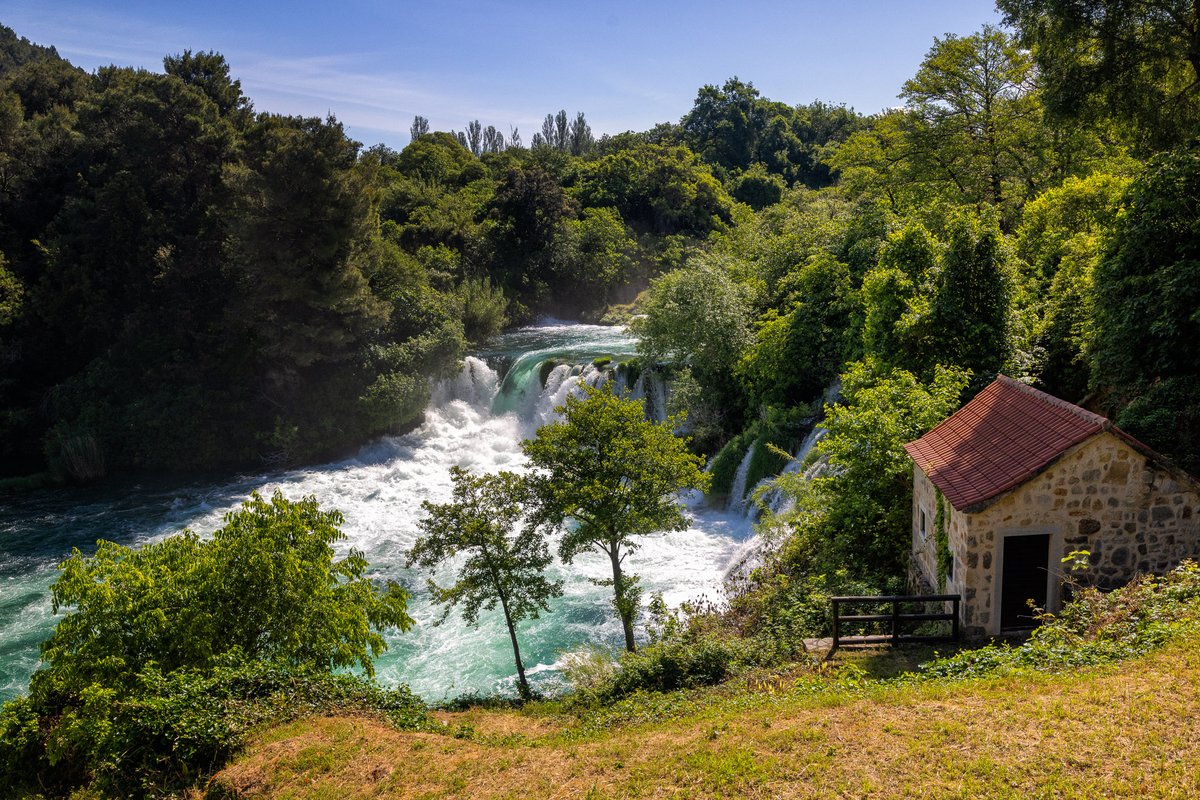 Krka National Park (@npkrka) on Twitter photo Morning calm at Roški slap, afternoon magic at Skradinski buk 🌿💧 A perfect day at <a href="/NPKrka/">Krka National Park</a> – just a breath away! 📸👇 Morning calm at Roški slap, afternoon magic at Skradinski buk 🌿💧 A perfect day at <a href="/NPKrka/">Krka National Park</a> – just a breath away! 📸👇
