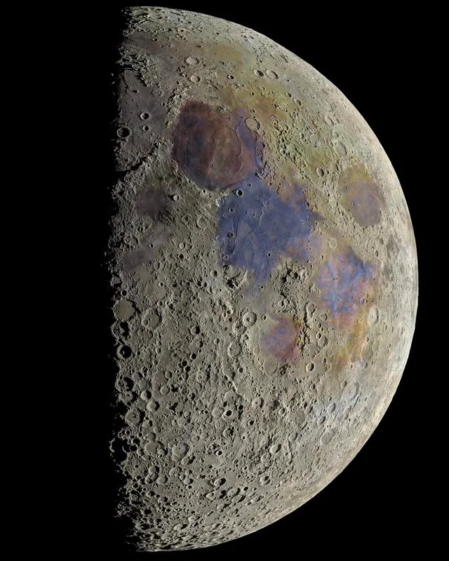 CHXOS_NWM's tweet image. 🌑 Space Fact #3 — The Moon Is Drifting Away
Earth’s Moon moves about 3.8 cm (1.5 inches) away from us each year.
This happens because of tidal interactions—Earth’s rotation transfers energy to the Moon, slowly pushing it outward.
