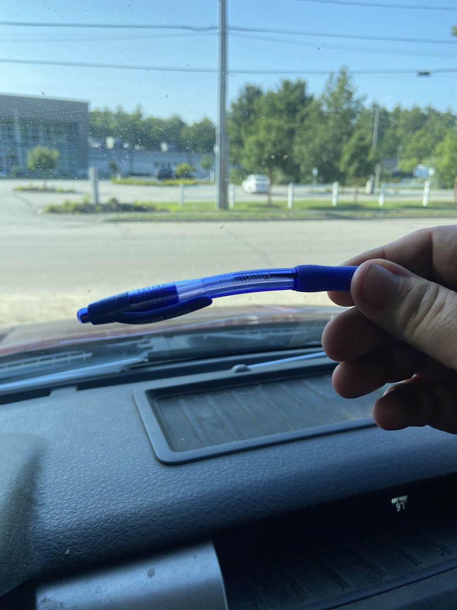 Good Morning <a href="/ShiriSpear/">Shiri Spear</a> ! Yesterday was a bad day to leave a pen  on the dashboard !