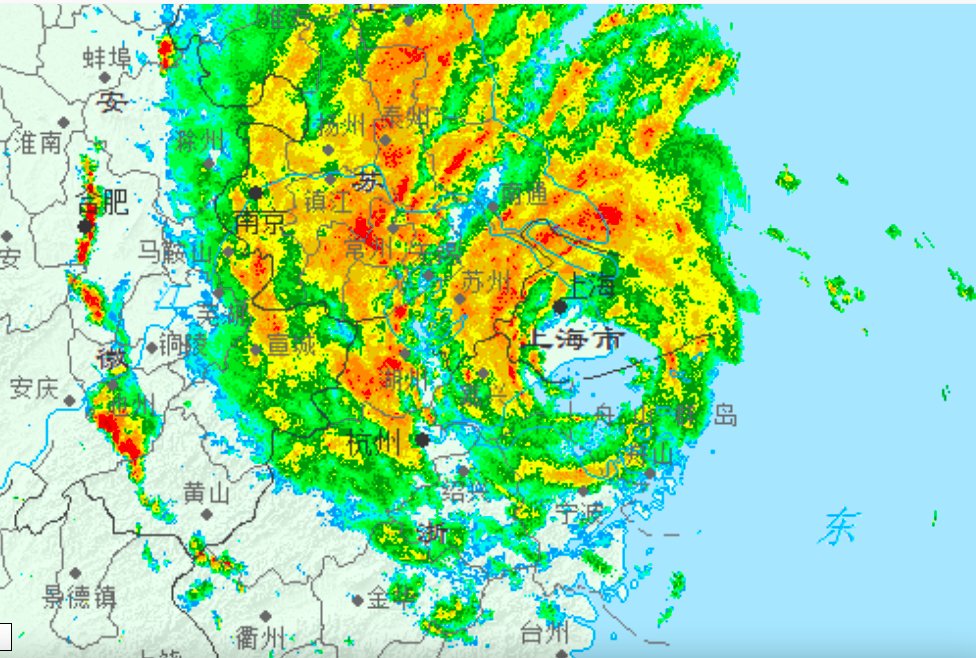 Typhoon Co-may made landfall in Shanghai at 4:40 PM this afternoon! The city of Shanghai is now in the eye of the typhoon, with daily rainfall breaking the July record.MSLP at the landing site is 979 hpa, with a maximum gust of 39.3 m/s.
