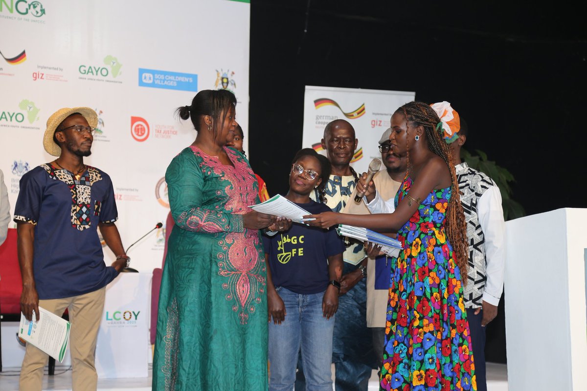 GayoUganda's tweet image. A defining moment at #LCOYUganda2025

We proudly present the National Youth &amp;amp; Children’s Climate Change Statement, shaped by voices from across Uganda 🇺🇬 — from play to policy, from passion to action!

#FromPlayToPolicy | #COP30