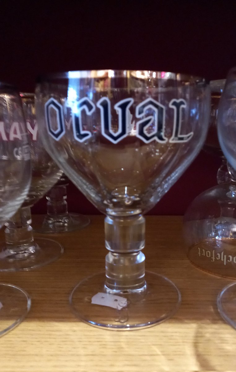 craig1scotty's tweet image. My search for this glass is finally over so hard to get, picked up 2 well wrapped 🤞it gets home safely #Orval #ProperGlassware