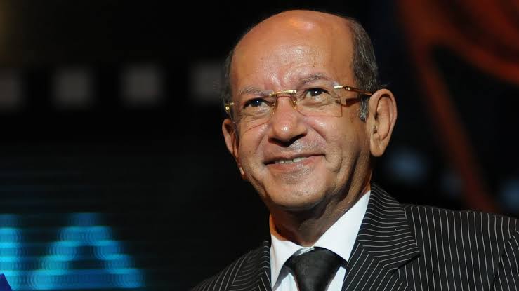 انعي ببالغ الحزن والأسى الفنان القدير لطفي لبيب ، الذي رحل عن دنيانا تاركًا خلفه أثرًا طيبًا وسيرة عطرة بين أهله وأصدقائه ومحبيه. نسأل الله أن يتغمده بواسع رحمته، ويسكنه فسيح جناته، ويلهم أهله وذويه الصبر والسلوان. إنا لله وإنا إليه راجعون 🙏