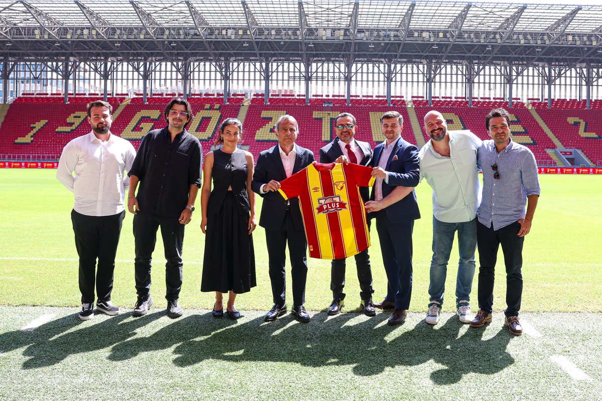 Kulübümüz, Türkiye’nin en çok tercih edilen dijital oyunlarından biri olan 101 Okey Plus ile Ana Sponsorluk anlaşmasına imza attı.

Gürsel Aksel Stadyumu’nda gerçekleşen lansmana CEO'muz Kerem Ertan ve Zynga Türkiye Genel Müdürü Buğra Koç katıldı.

Lansmanda konuşan CEO'muz Kerem