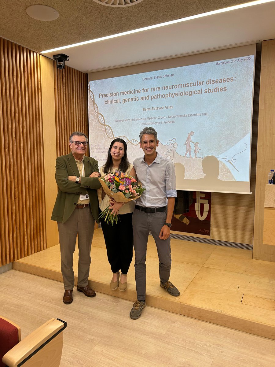 La semana pasada, <a href="/Bertaestevez_/">Berta</a>  defendió con éxito su tesis doctoral. Un trabajo fruto de su esfuerzo y del apoyo de nuestro grupo de investigación y Neuromuscular del HSJD. Tesis dirigida por <a href="/FrancescPalau4/">Francesc Palau</a> y Daniel Natera de Benito.
Enhorabuena! 💪