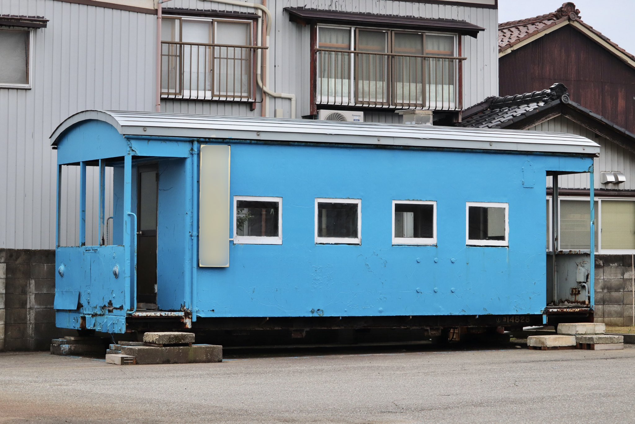 輝鉄記 (@uguigawa132) / X