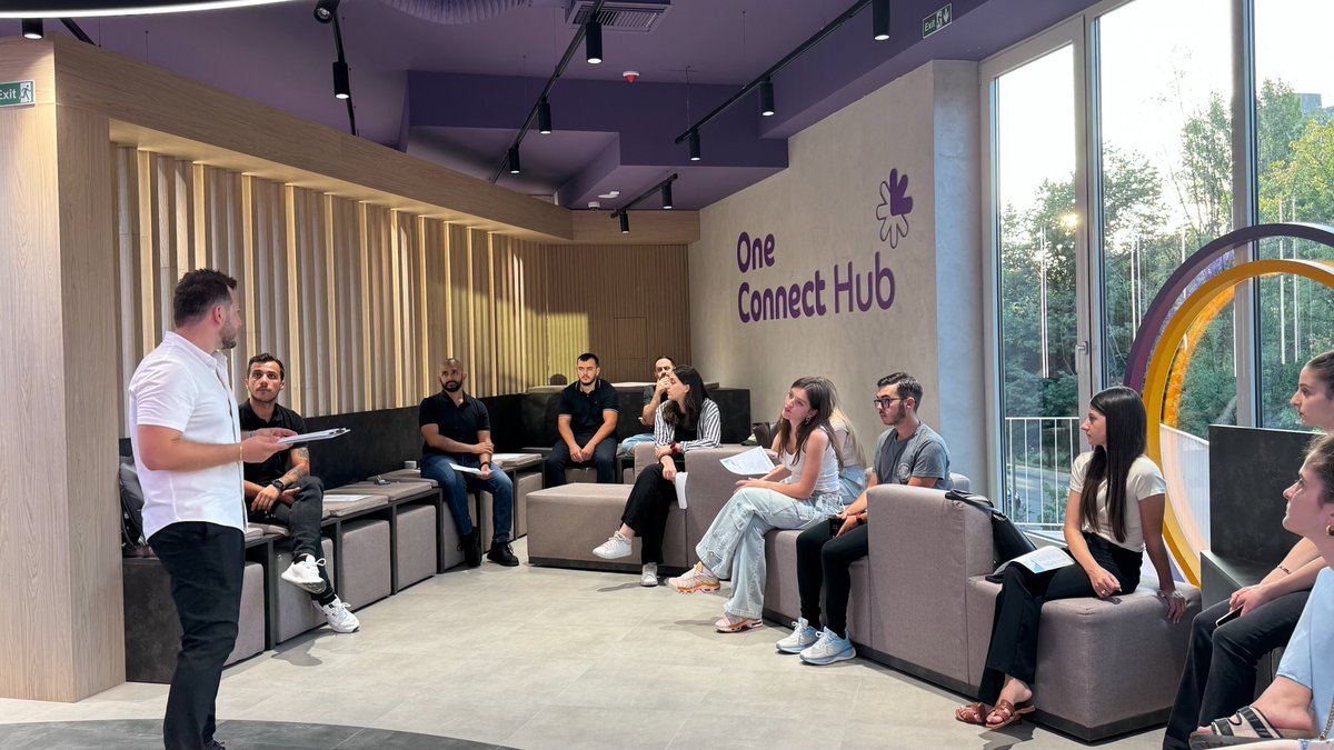 MariloMeta's tweet photo. We explored the world of Agentblazer Status and workforce development.
From understanding how to build autonomous agents in Slack to discovering the power of Trailhead learning paths, this session was all about empowerment, community, and upskilling.
#Agentblazer #Slack #AI https://t.co/61DqQgneMO