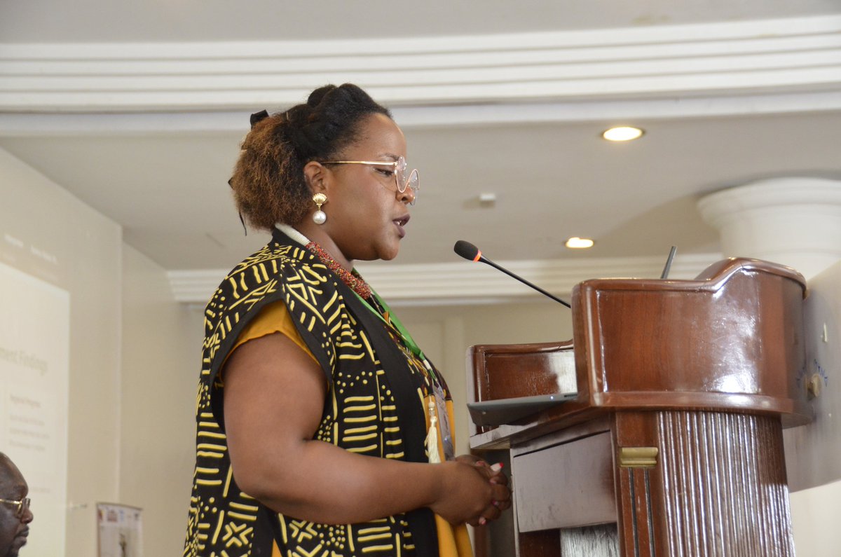 AAWConference's tweet photo. "... it is a collective effort as animal welfare requires all our efforts to address these challenges to be able to implement sustainable solutions for health and welfare of animals, people and the planet." - Dr Elynn Njeri, AU-IBAR

#AAWC2025  #AnimalWelfareAction2025 https://t.co/YwUV15wFAw