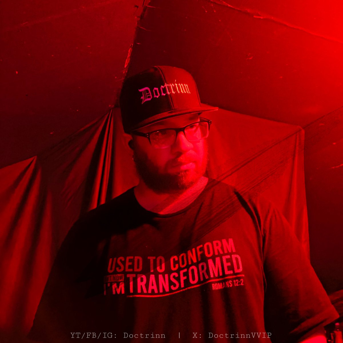 DoctrinnVVIP's tweet image. #redroom