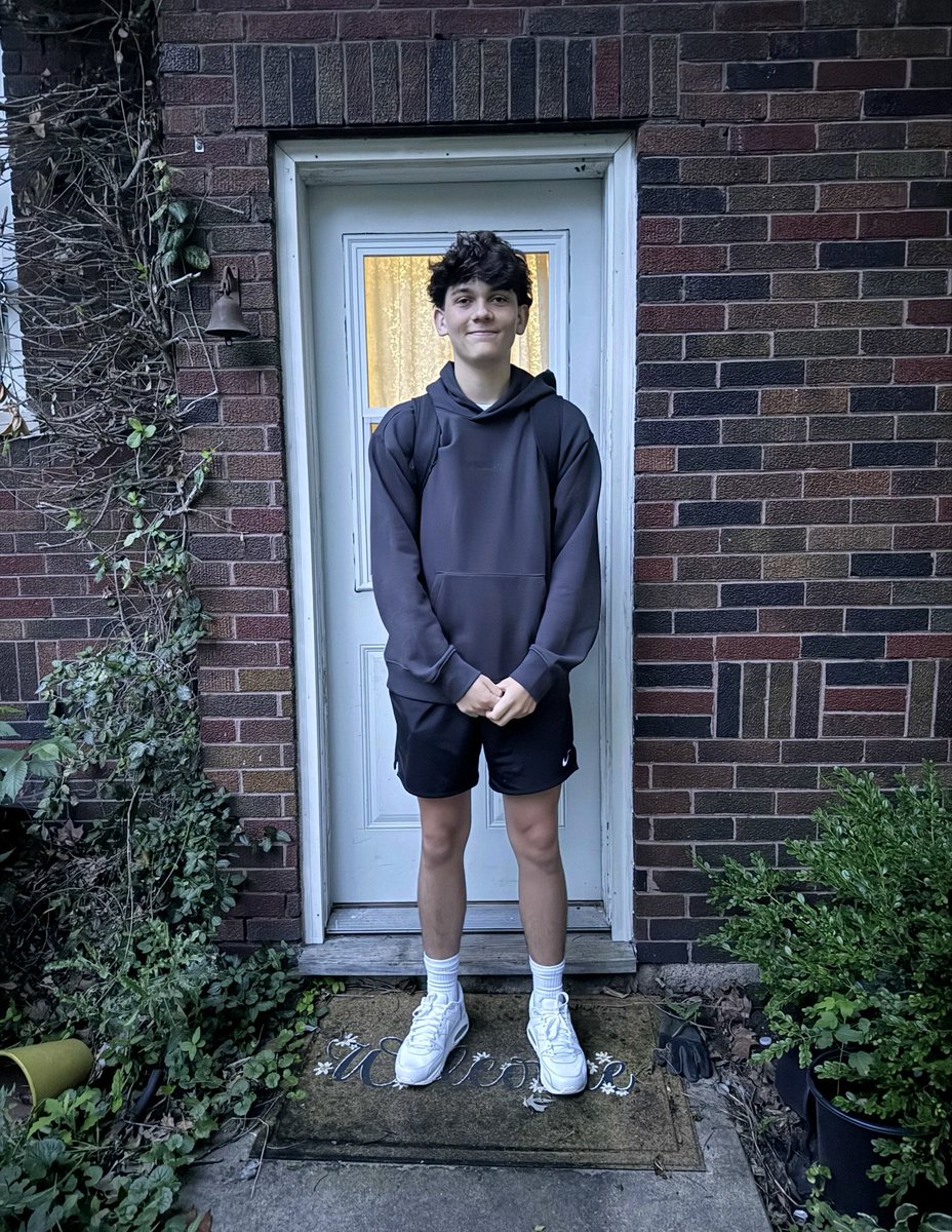 Last year of high school ?!?!?
Proud of you Lucas!