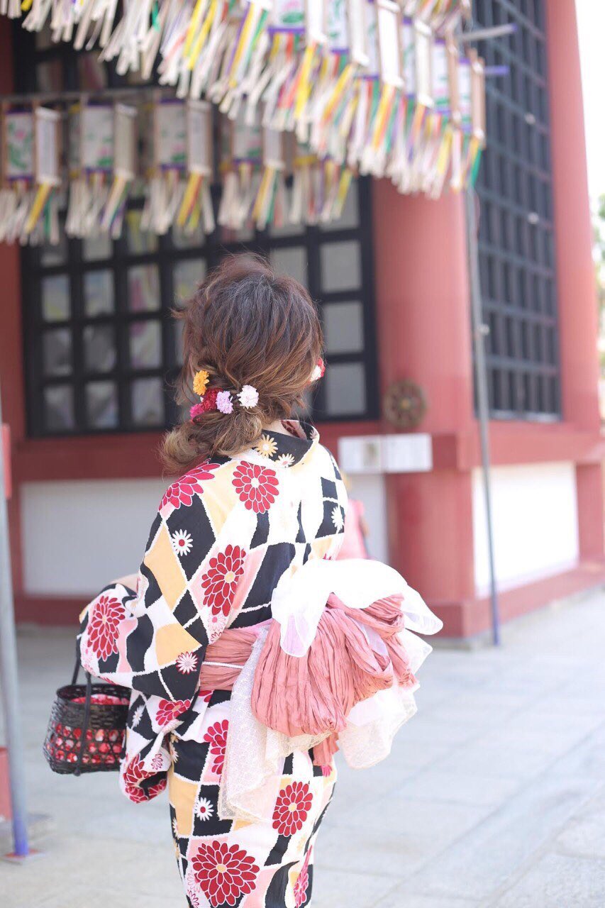 KIKI ♡プロフ必読　0628 KIKI ♡プロフ必読 0628 Kiki enjoying the view with her