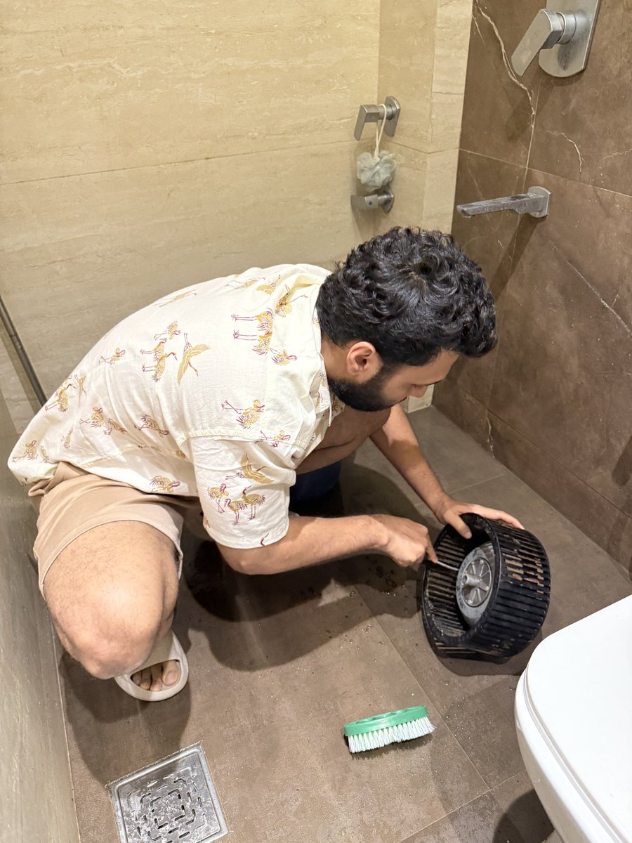 Prasad Vedpathak (@prasadvedpathak) on Twitter photo Dear <a href="/Elica_India/">Elica India</a> we ordered your deep cleaning service by the name ‘Deepika Vedpathak’ for 1500 Rs. and I myself had to do the job. Your Technician Zakir Husain did not get the adequate tools but did bring along a really horrible attitude.#feedback hope you improve your service Dear <a href="/Elica_India/">Elica India</a> we ordered your deep cleaning service by the name ‘Deepika Vedpathak’ for 1500 Rs. and I myself had to do the job. Your Technician Zakir Husain did not get the adequate tools but did bring along a really horrible attitude.#feedback hope you improve your service